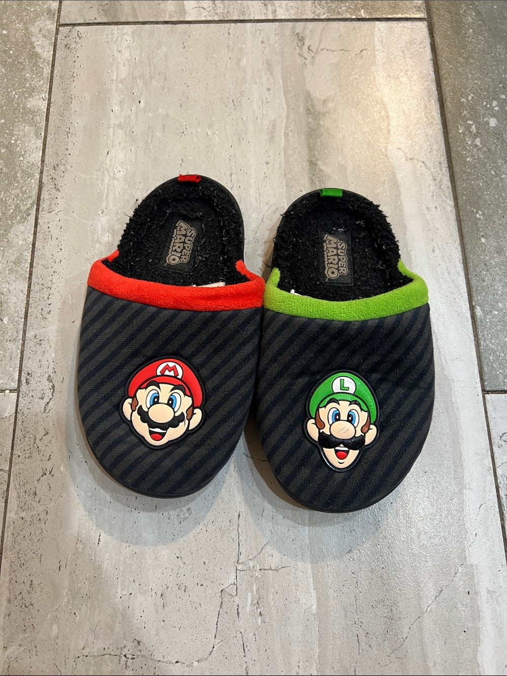 Nintendo Super Mario Kids Slip-On Footies in Black with Red and Green Trim